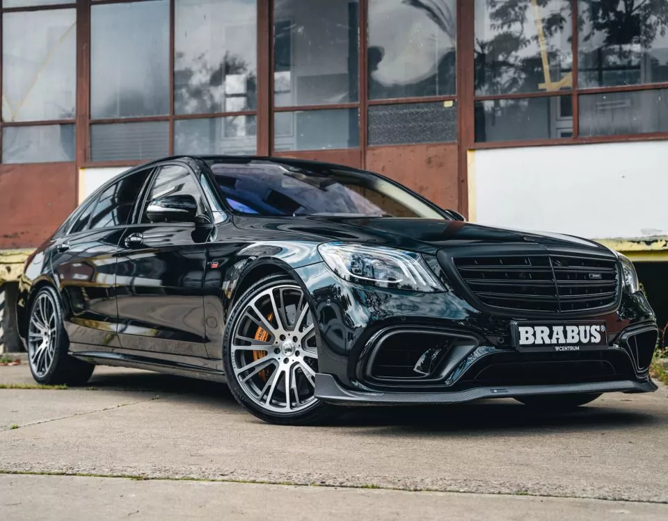 Mercedes S63 AMG - BRABUS S700